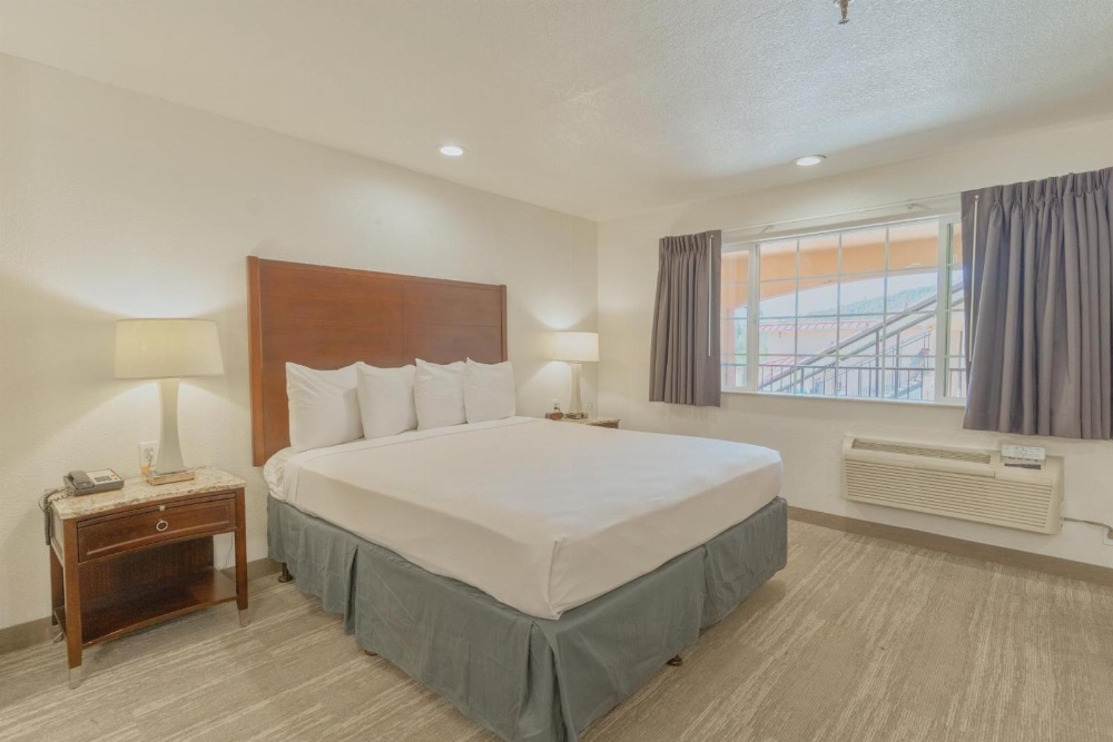 The Yosemite Inn Image 35